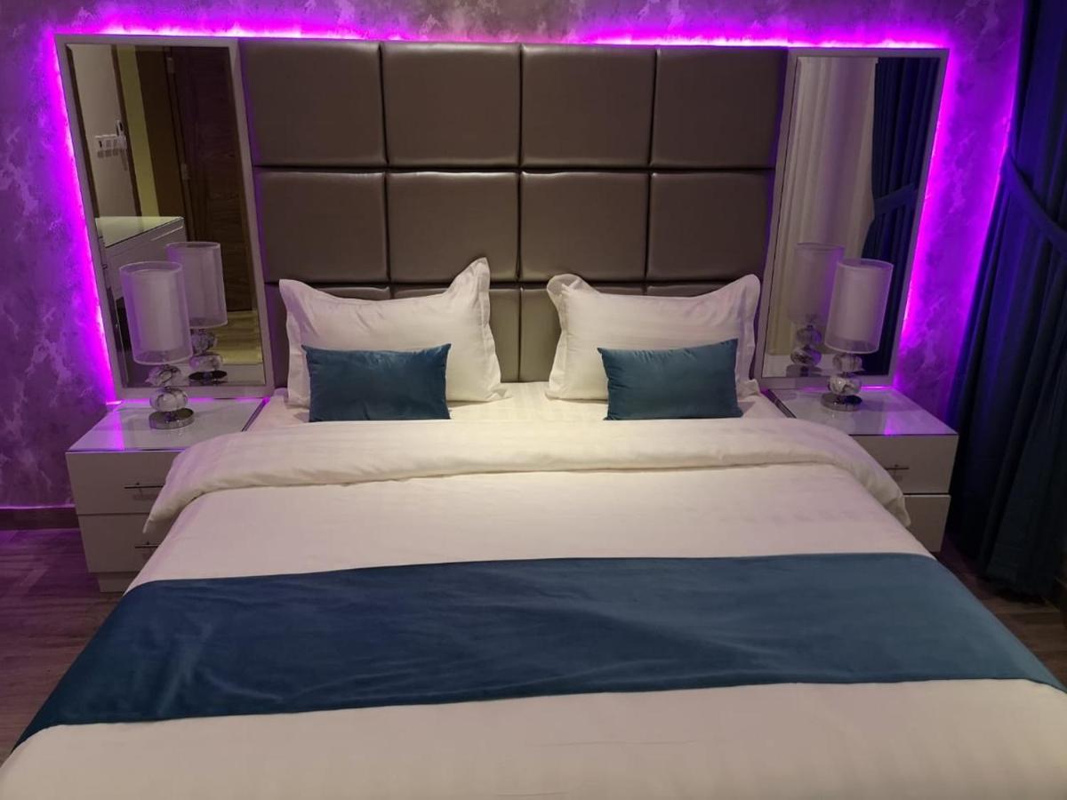 Makarem Hotel Apartments 利雅德 外观 照片