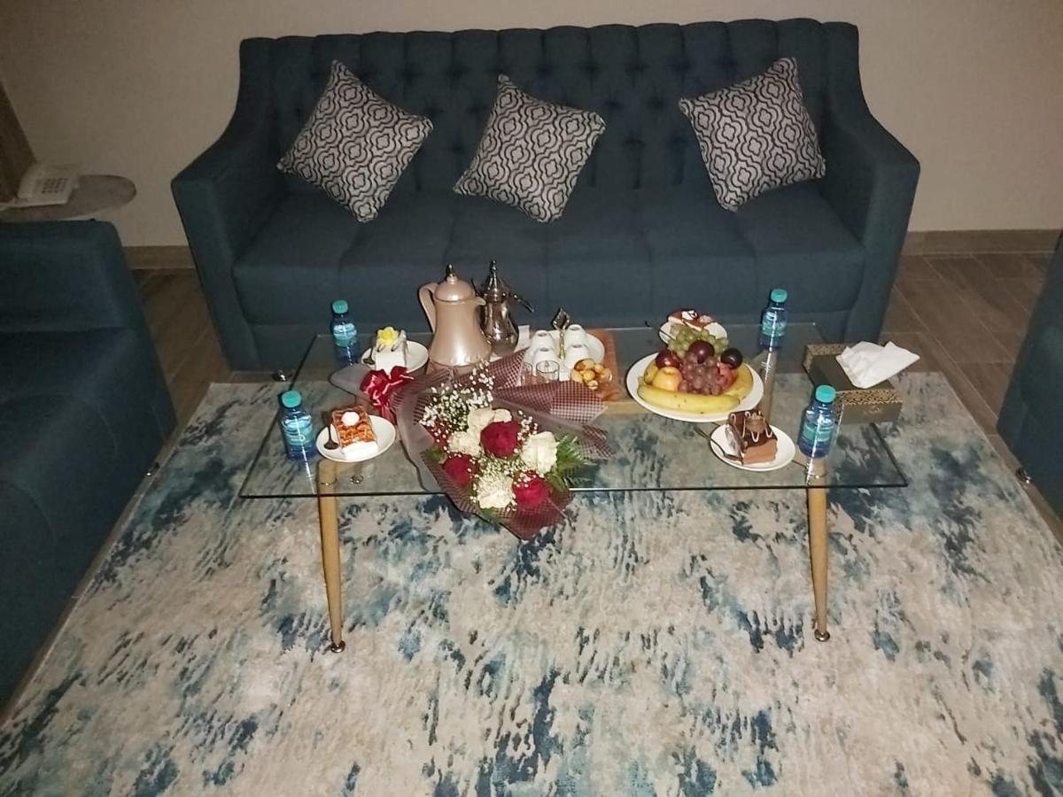 Makarem Hotel Apartments 利雅德 外观 照片