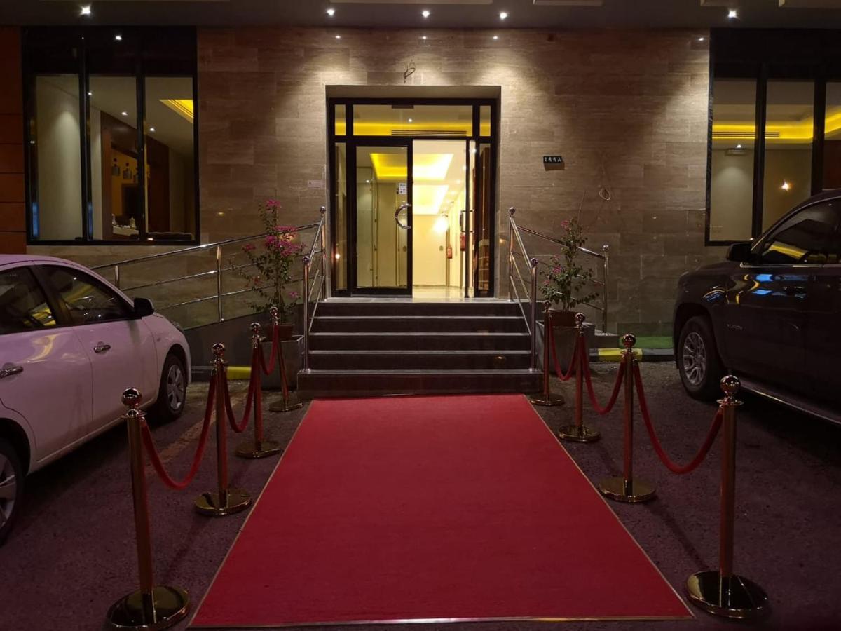 Makarem Hotel Apartments 利雅德 外观 照片