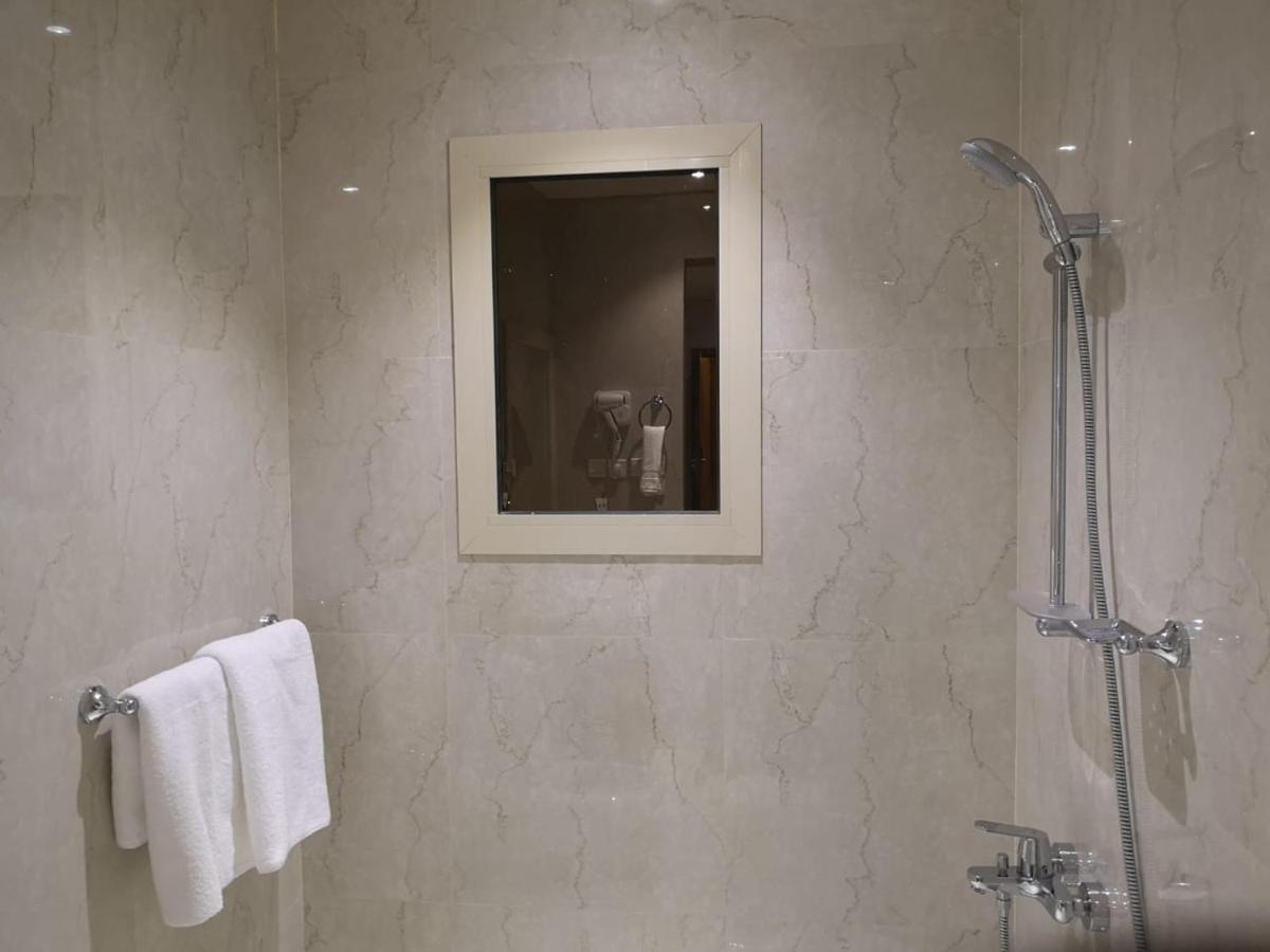 Makarem Hotel Apartments 利雅德 外观 照片